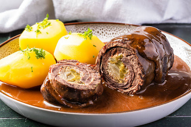 Rinderrouladen: la receta alemana de carne rellena para preparar en&nbsp;casa